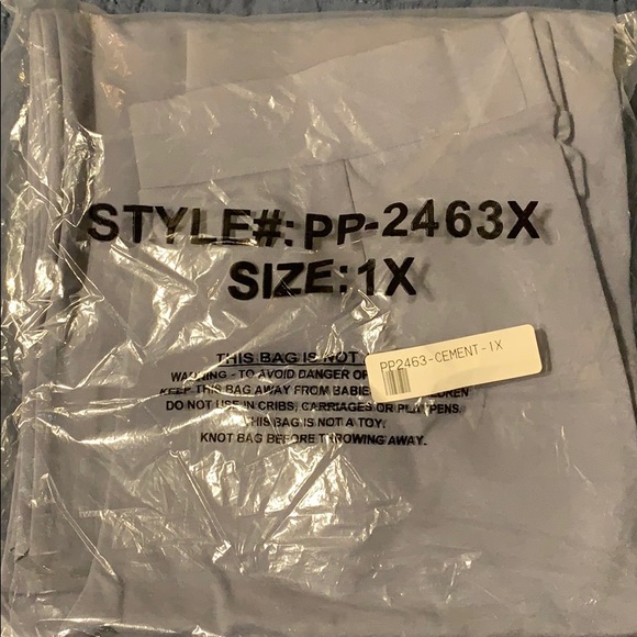 Zenana Outfitters wide leg pants (2 pairs) - Picture 3 of 4